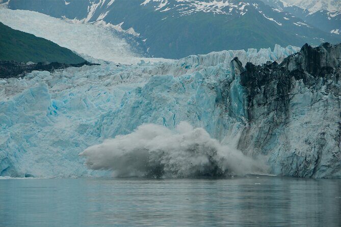 26 Glacier Cruise and Coach from Anchorage, AK - How this 11-hour glacier day is set up (Anchorage to Whittier and back)