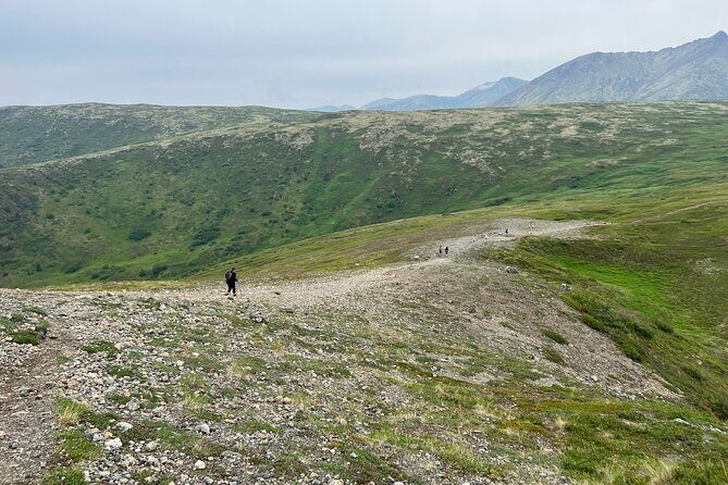 Alpine Classic Trek - Chugach State Park: how the guide picks the day’s ridgeline