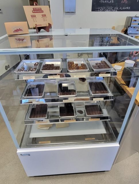 Anchorage: Chocolate and Wine Tasting Tour - Downtown Anchorage meet-up: quick start at the Egan Center