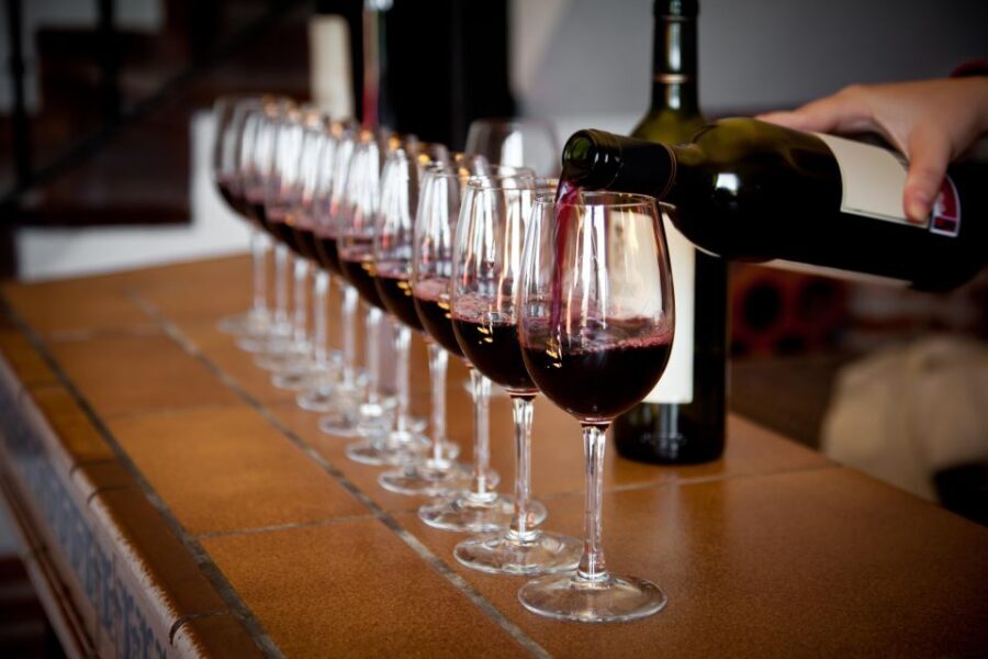 Anchorage: Chocolate and Wine Tasting Tour - Who should book this Anchorage chocolate and wine tour
