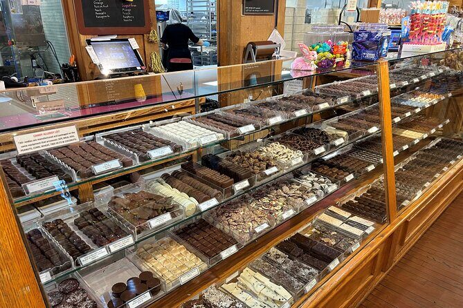 Anchorage City Tour, w/Choc Factory Samplings - Ulu Knife History, Downtown Salmon, and the Eisenhower Statehood Moment
