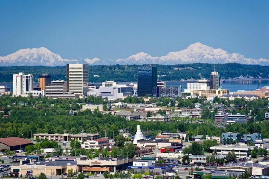 Anchorage City Tour w/ Wild Smoked Salmon & Reindeer Sausage - Meeting point and getting ready for the gray-van pickup