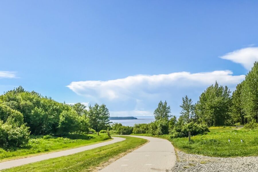 Anchorage: Coastal Trail 3-Hour City Bike Tour - How the Pace Works: Casual Riding, Real Time on the Bike