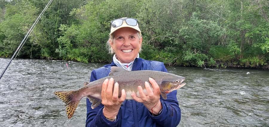 Anchorage: Full-day guided salmon fishing with Hotel Pickup - Which salmon you can catch: your species depends on timing and location