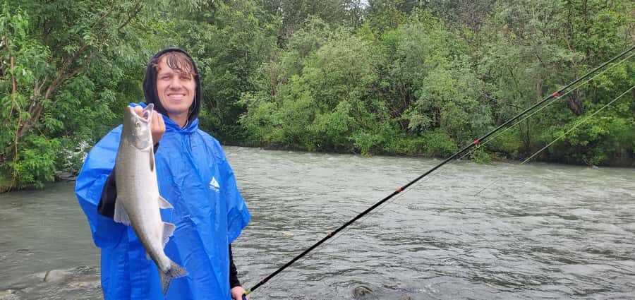 Anchorage: Full-day guided salmon fishing with Hotel Pickup - Price and value: what $409 buys you (and what it doesn’t)