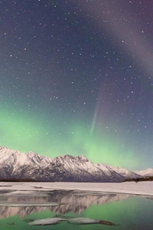 Anchorage: Nighttime Northern Lights Tour - Riding Out of Town: Snacks, Heat, and Less Light Pollution