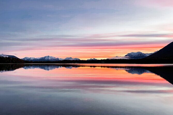 Anchorage to Seward Cruise Transfer & Wildlife Tour - Anchorage start: earthquake history and Lake Hood floatplane vibes