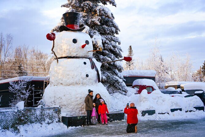 Anchorage's Winter City Tour = Samples + Stops + WildLife - Log Cabin Visitor Center and the Greetings from Alaska Mural