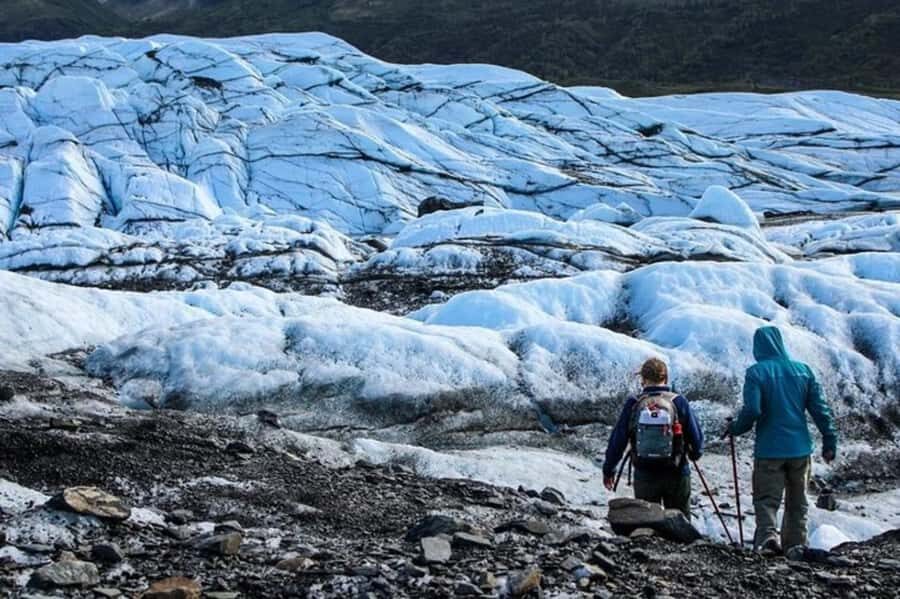 From Anchorage: Matanuska Glacier Winter Tour with Lunch - The Glenn Highway Drive: Turning Anchorage Into Glacial Country