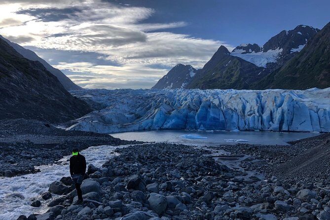 Glacier Blue Kayak & Grandview Tour - My quick packing checklist for a comfortable glacier day