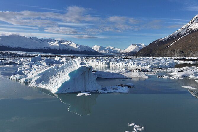 Glacier Blue Kayaking – Knik Glacier Day Tour from Anchorage - Guided Day, Not Chaotic Day: Daniel, Leo, Peter, and Fen
