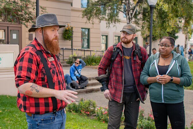 Spenard Neighborhood FOOD & TRUE CRIME Walking Tour - What kind of traveler should book this?