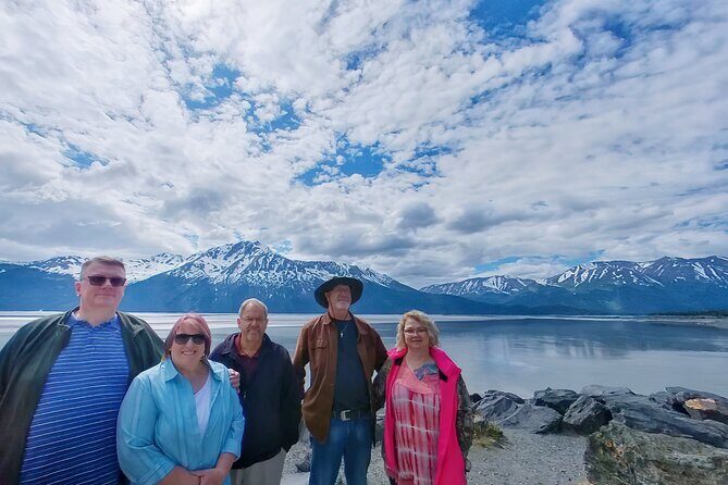 Ultimate Anchorage and Turnagain Arm Private Full Day Tour - Girdwood and Alyeska: small-town Alaska with mountain elevation