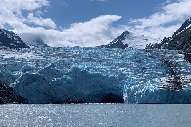 Valley of Glaciers Experience with Portage Glacier Cruise and Wildlife Tour - Timing, snacks, and group size: the practical stuff that makes or breaks the day